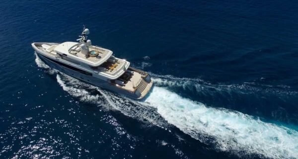 First time renting a yacht? Here’s how to do it without getting