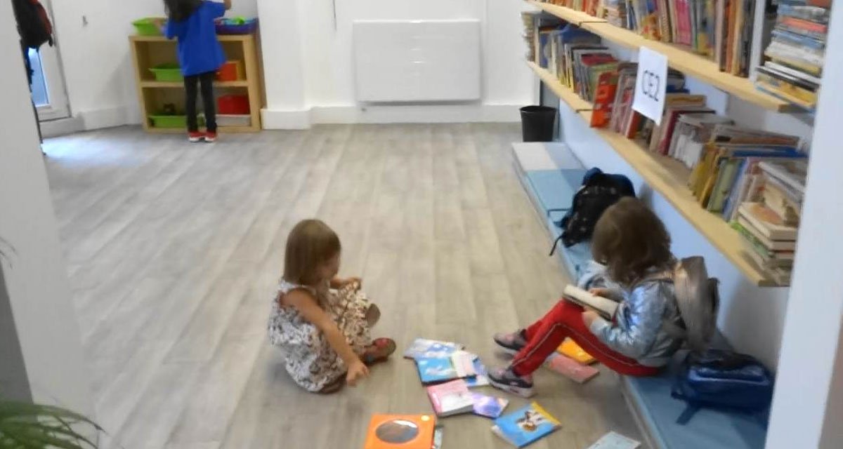 Evaluating Play-Based Primary Education Options for Expat Families