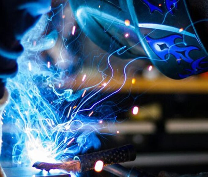 How Industrial Facilities Reduce Risk Through Weld Inspection