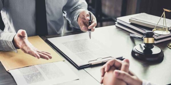 How Personal Injury Lawyers Handle Complex Cases