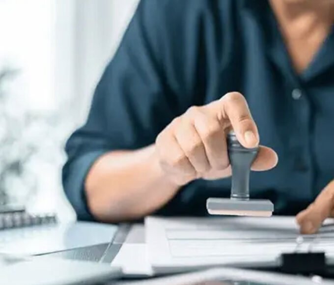 How to Approach Bad-Credit Borrowing Without Losing Financial Control